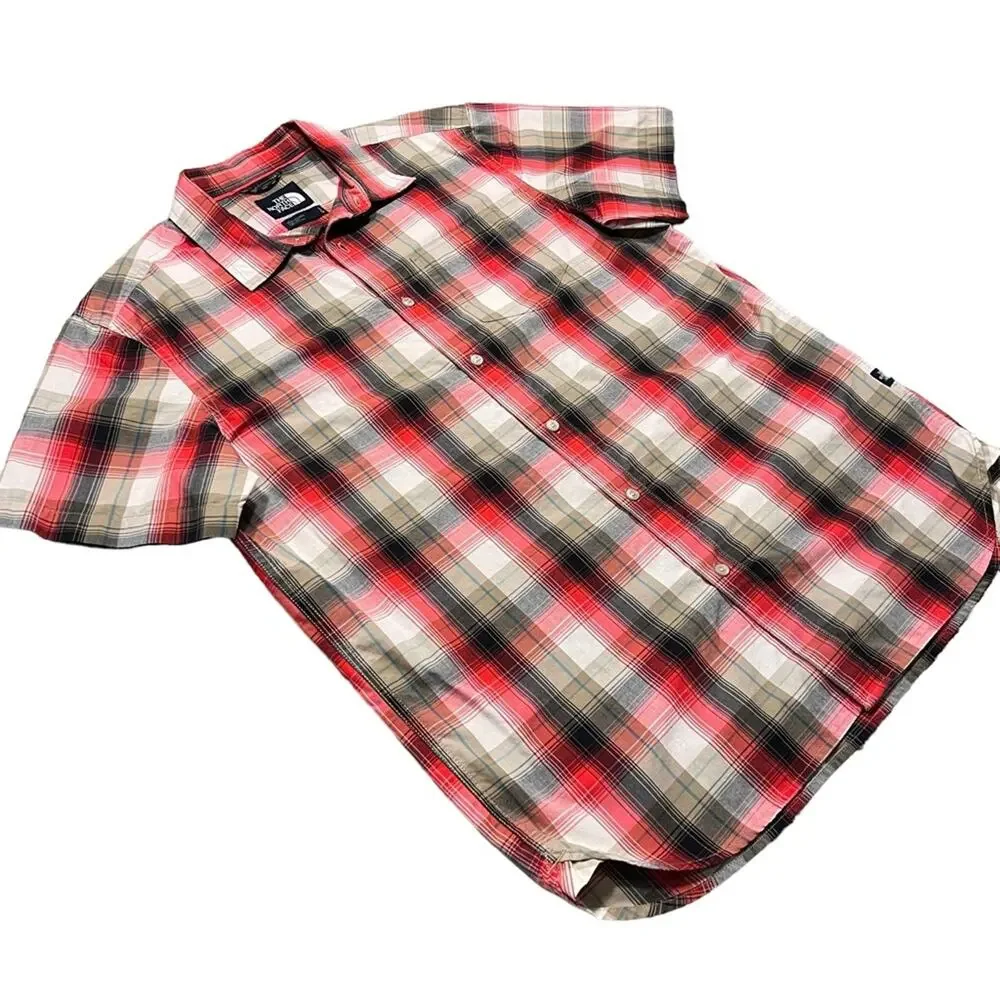 The North Face Red Black Tan Plaid Short Sleeve Button Down Shirt Men Size Large